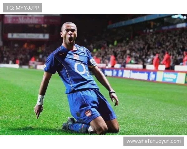 1米74足球明星的传奇之路与他在绿茵场上的辉煌成就